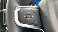 Volvo XC40 2.0 B3P Ultra Dark 5dr Auto Petrol Estate